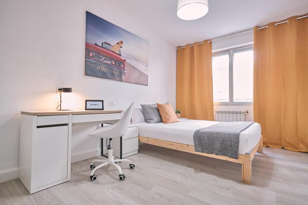 Dada Coliving & Rooms By Serendipia Turismo ซานติอาโก เด กอมโปสเตลา ภายนอก รูปภาพ