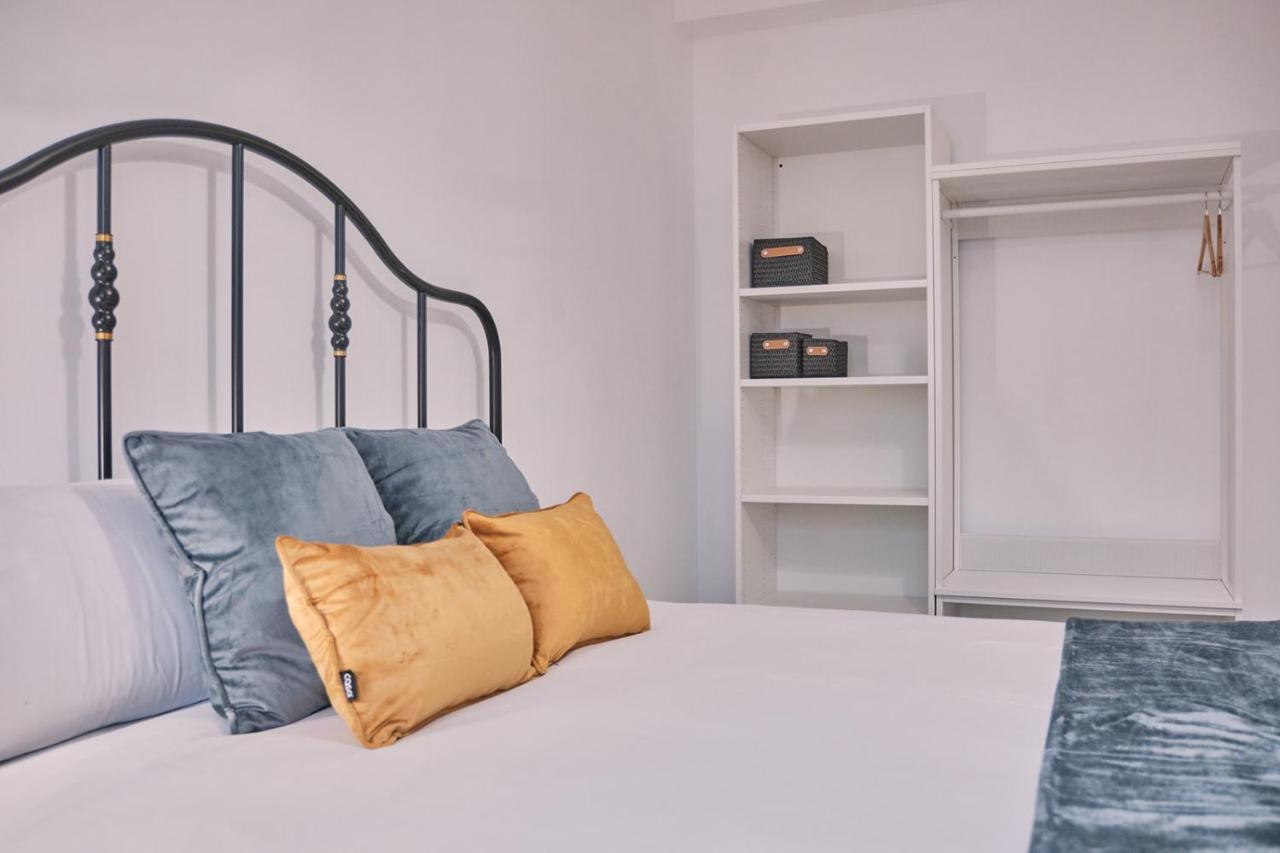 Dada Coliving & Rooms By Serendipia Turismo ซานติอาโก เด กอมโปสเตลา ภายนอก รูปภาพ