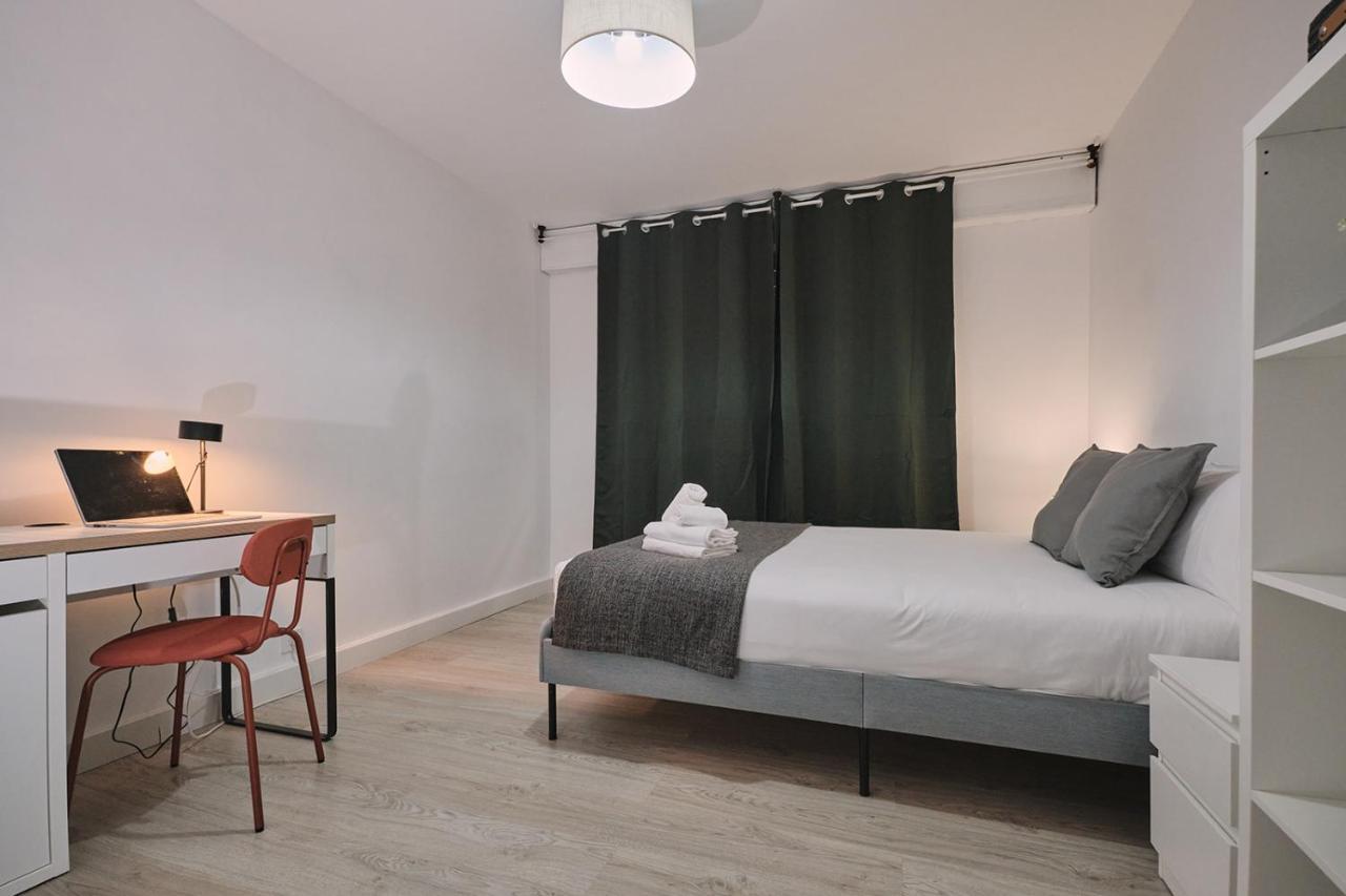 Dada Coliving & Rooms By Serendipia Turismo ซานติอาโก เด กอมโปสเตลา ภายนอก รูปภาพ
