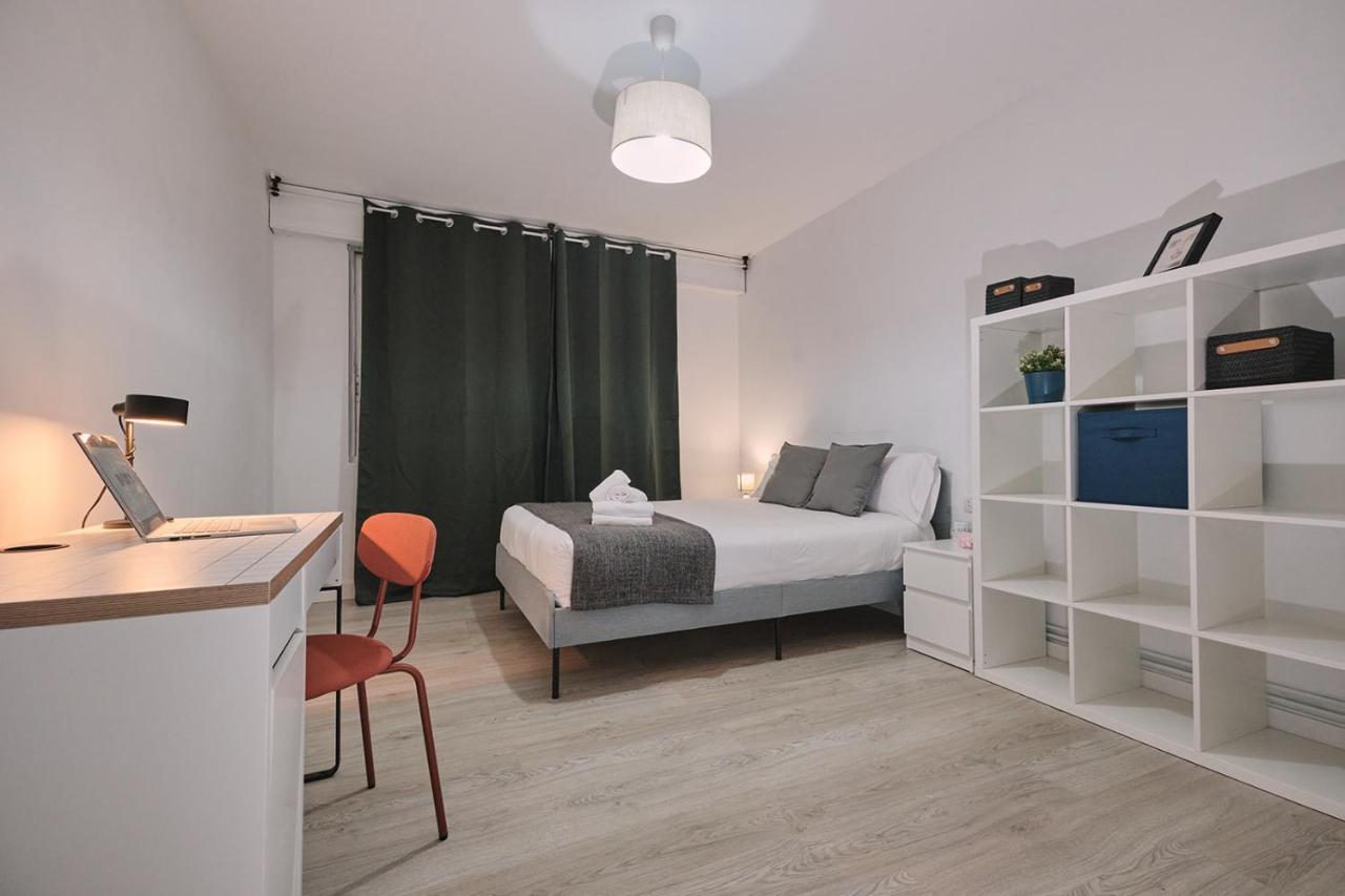 Dada Coliving & Rooms By Serendipia Turismo ซานติอาโก เด กอมโปสเตลา ภายนอก รูปภาพ