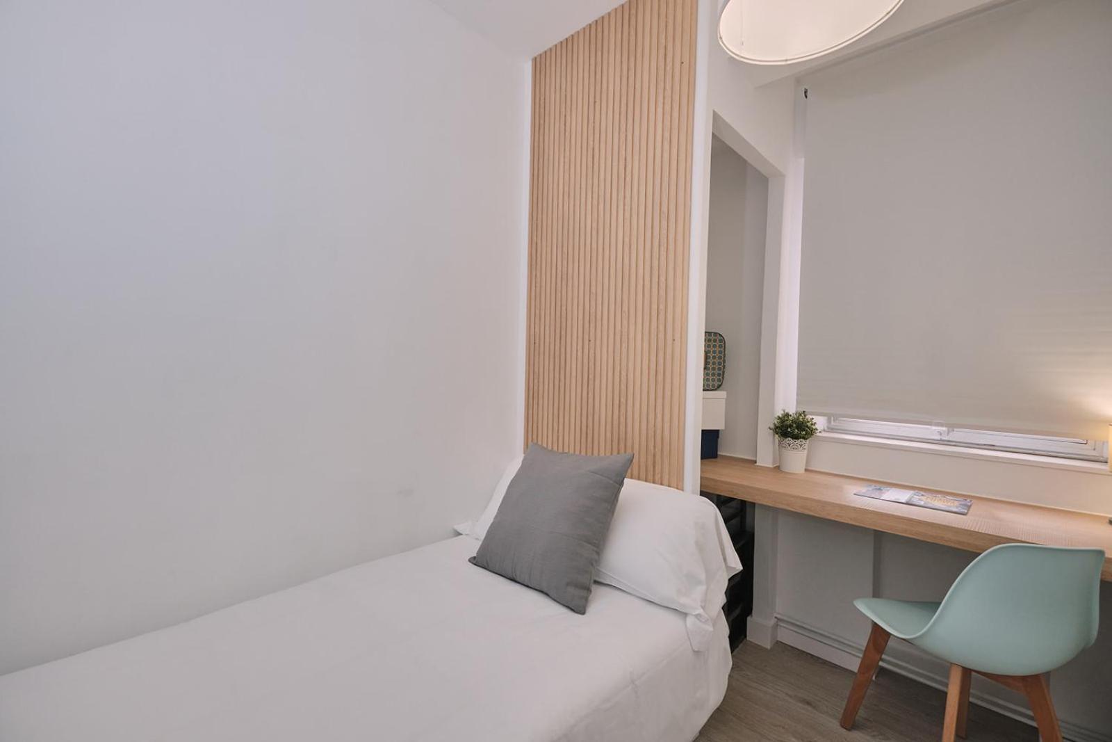 Dada Coliving & Rooms By Serendipia Turismo ซานติอาโก เด กอมโปสเตลา ภายนอก รูปภาพ